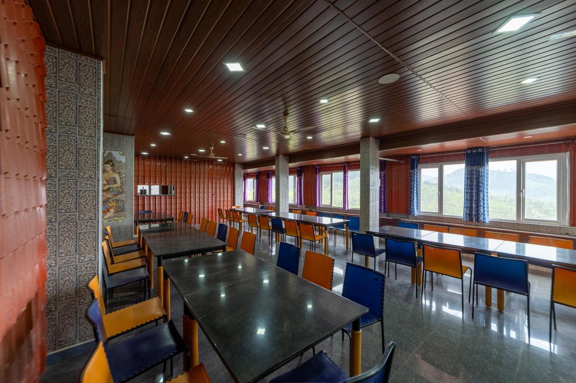 Sri Nandha Luxury Comforts Vālpārai Εξωτερικό φωτογραφία
